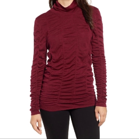 NIC+ZOE - Turtleneck Scrunched UpTop - Picture 5 of 11